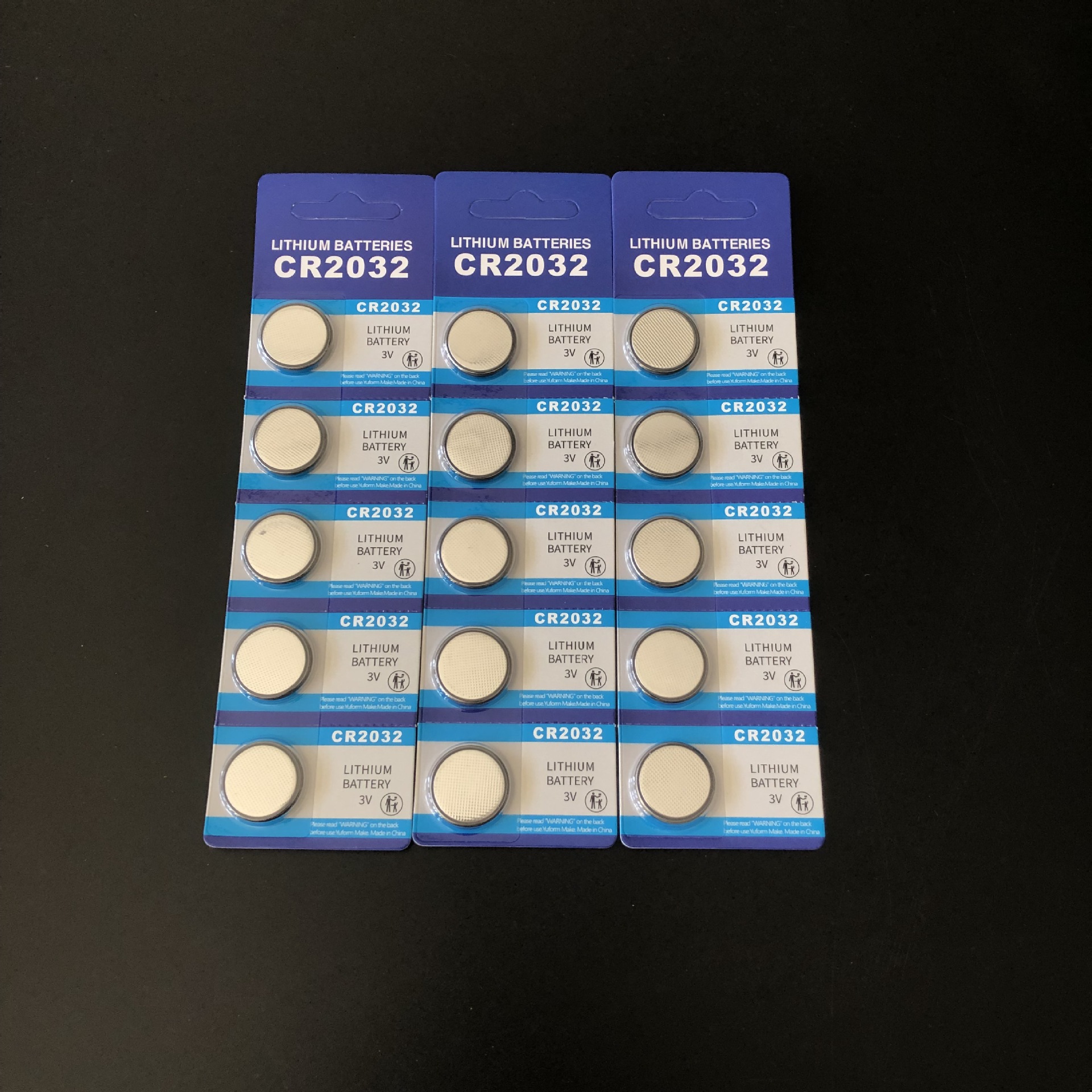 10 CR2032 BUTTON BATTERIES